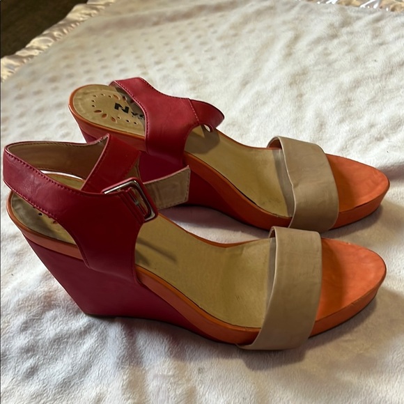 Stylish Red orange and Beige Wedge Sandals - Picture 1 of 2